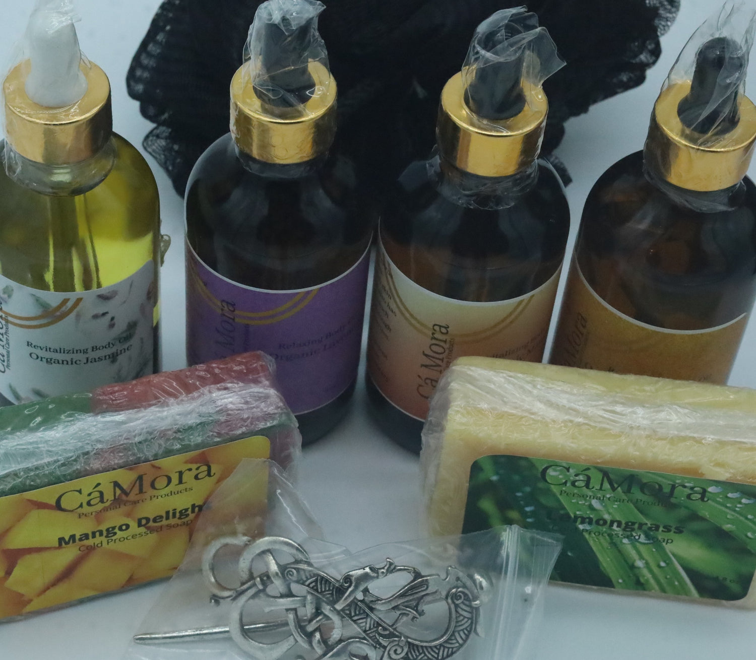 The collection of Ca'Mora body oil offers the best method for moisturizing dry skin.   Made with natural organic oils and essential oils, it will leave your skin soft.   Use our scented body oil to nurture glowing skin.  Ingredients: Organic Apricot Oil, Organic Sweet Almond Oil, Organic Jasmine, proprietary blend of essential oils.