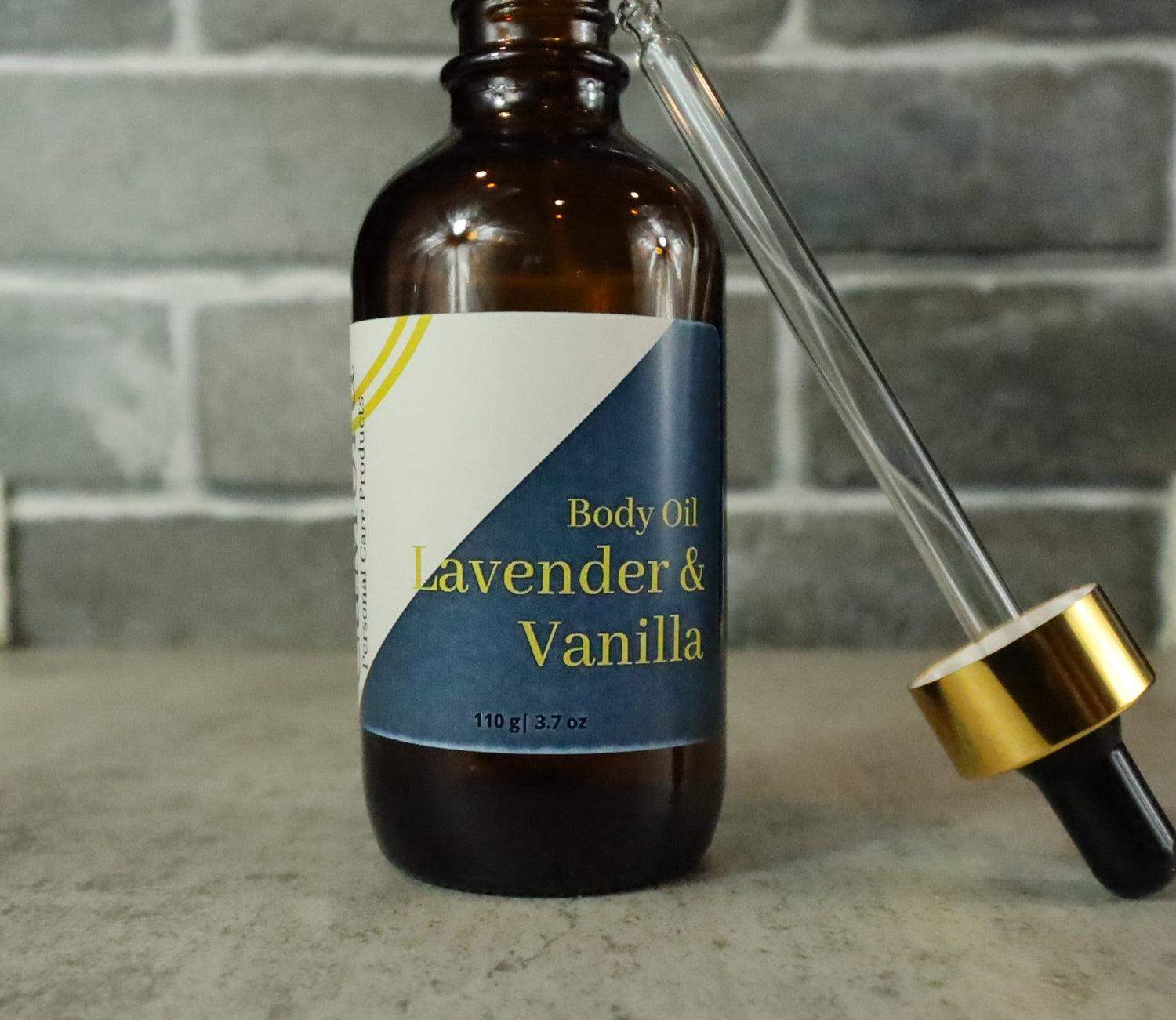 Lavender and Vanilla organic body oil for soft skin, for moisturized skin.